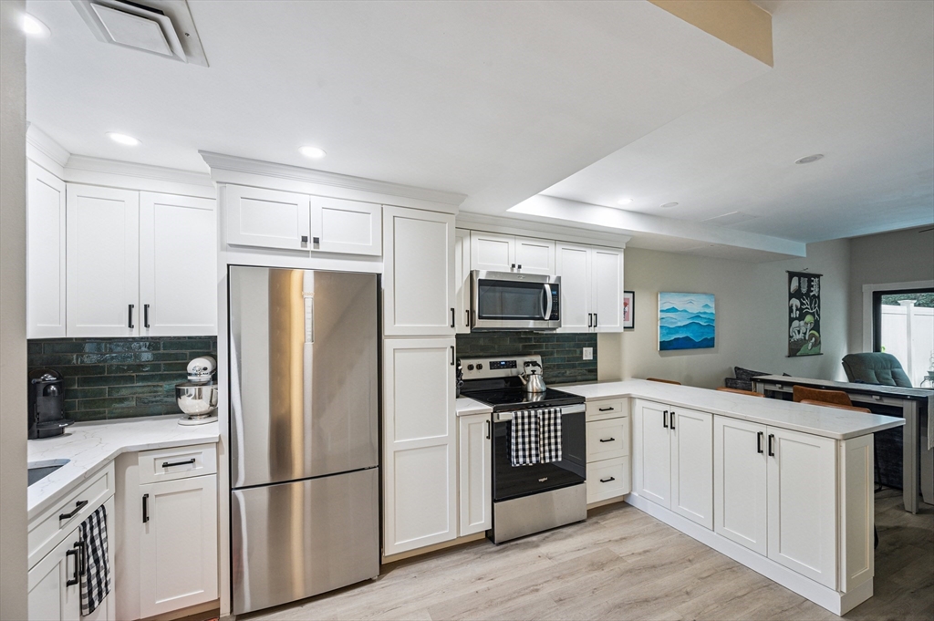 330 Sterling St B-8