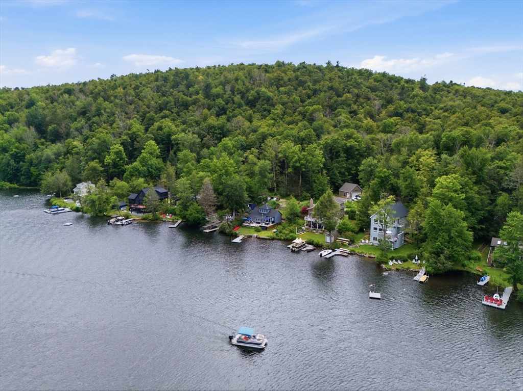 279 Old Pond Rd, Becket, MA Photo #5