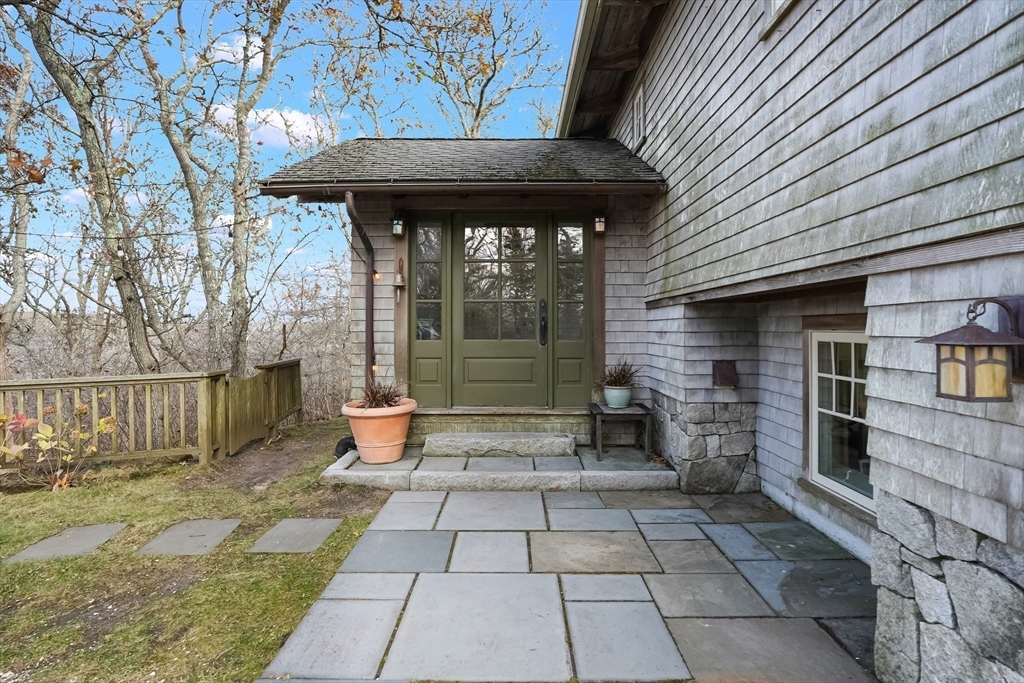 4 Noman's Watch Road