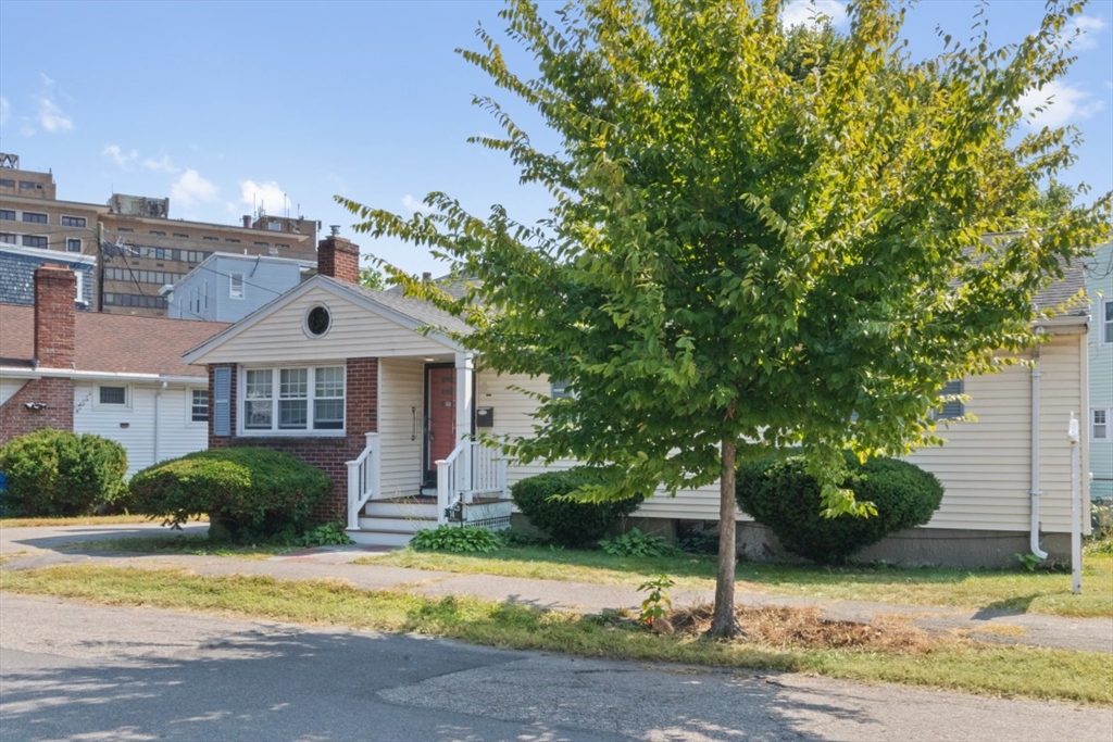14 Valley Rd