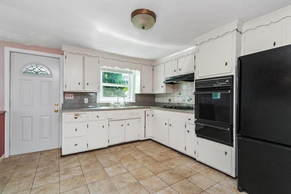 14 Valley Rd