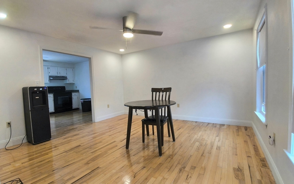 154 Dudley Oxford Rd