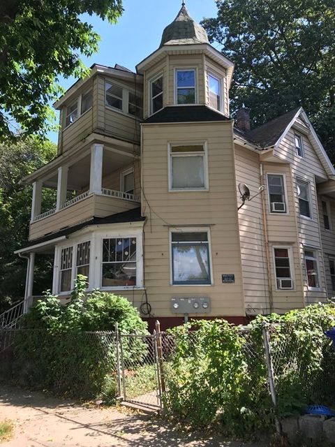 29 Warriner Ave Springfield MA 01108