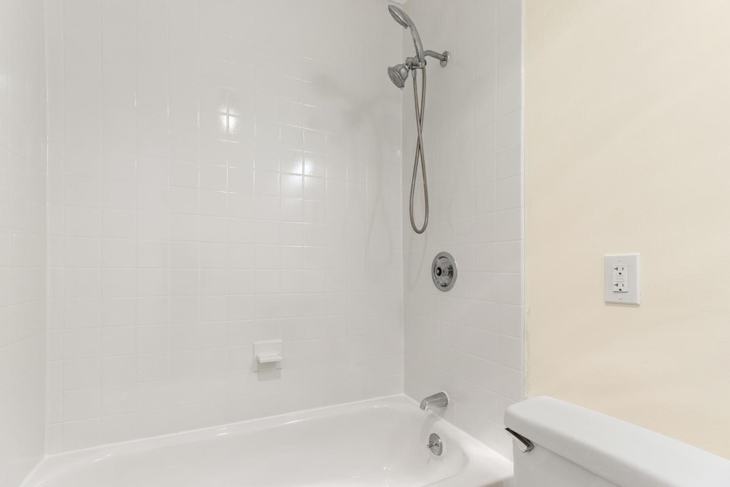 44 Washington St #303, Brookline, MA, 44 Washington St #303, Brookline, MA Photo #9