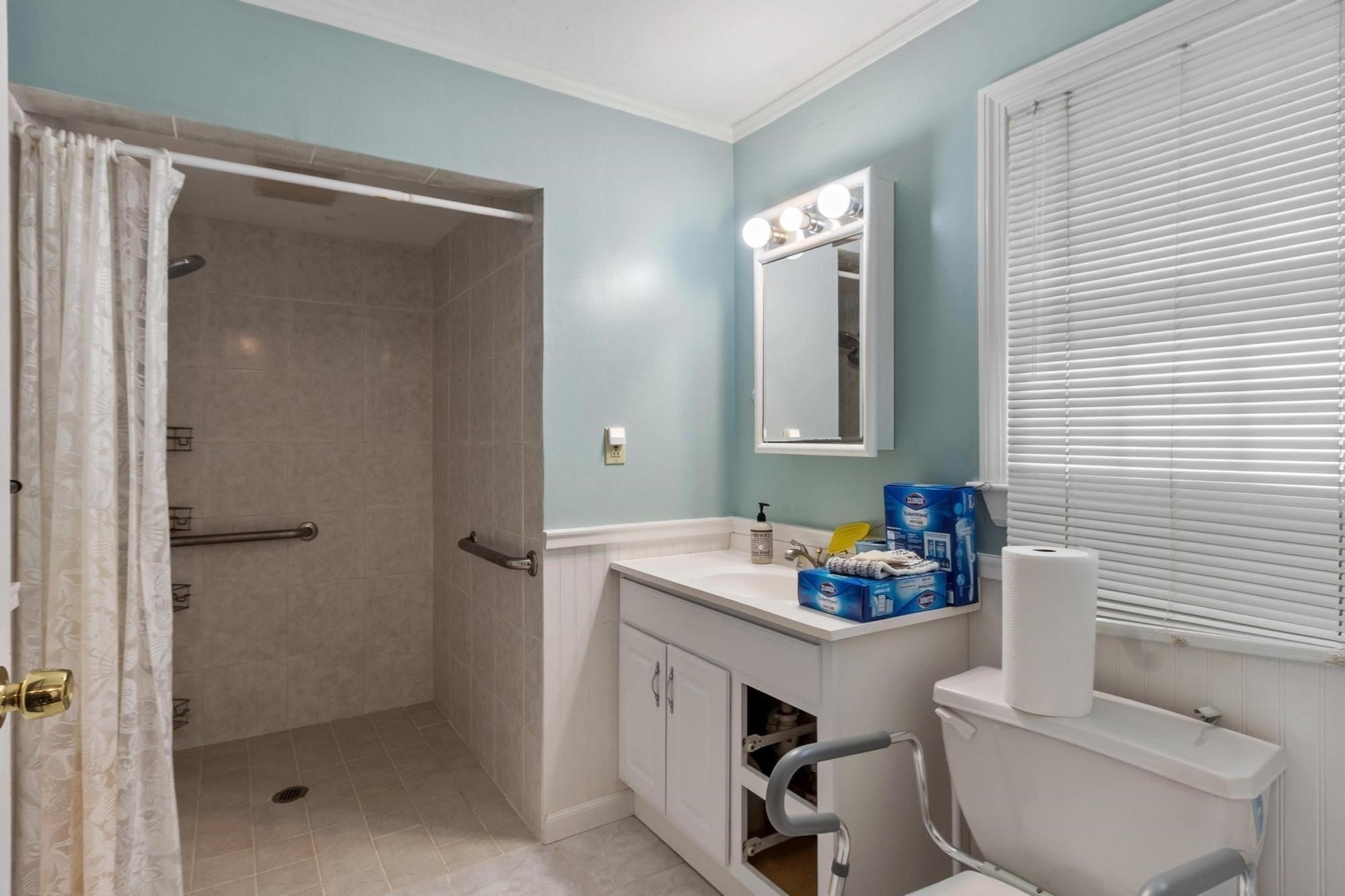 4 Algonquin Rd, Chelmsford, MA, 4 Algonquin Rd, Chelmsford, MA Photo #16