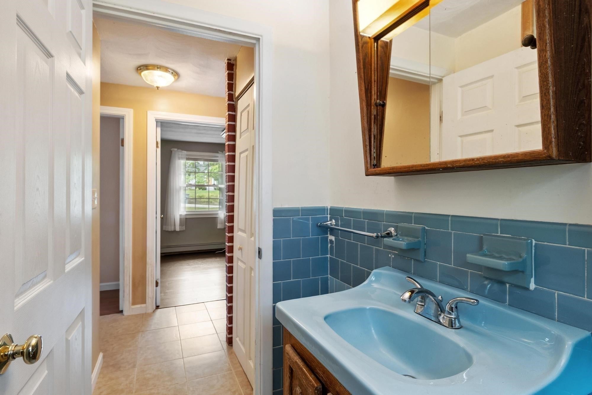 4 Algonquin Rd, Chelmsford, MA, 4 Algonquin Rd, Chelmsford, MA Photo #27