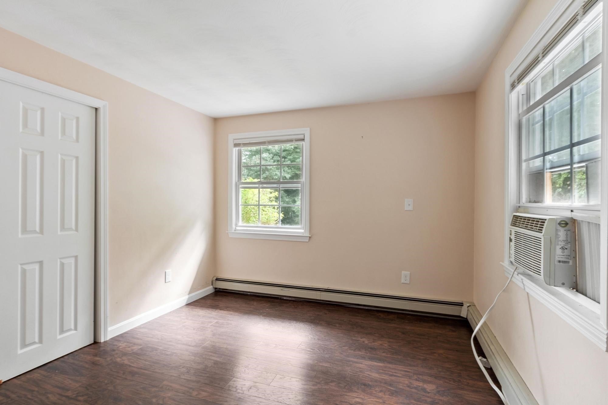 4 Algonquin Rd, Chelmsford, MA, 4 Algonquin Rd, Chelmsford, MA Photo #25