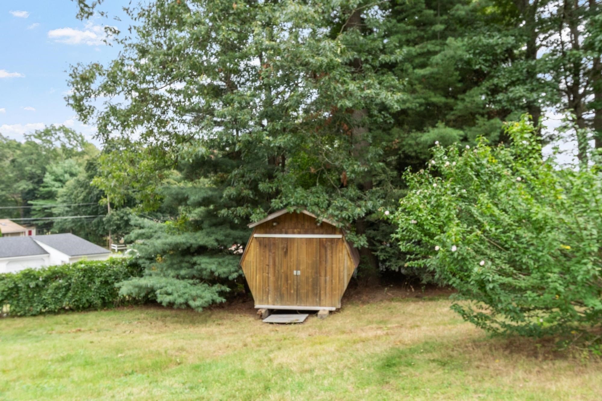 4 Algonquin Rd, Chelmsford, MA, 4 Algonquin Rd, Chelmsford, MA Photo #7