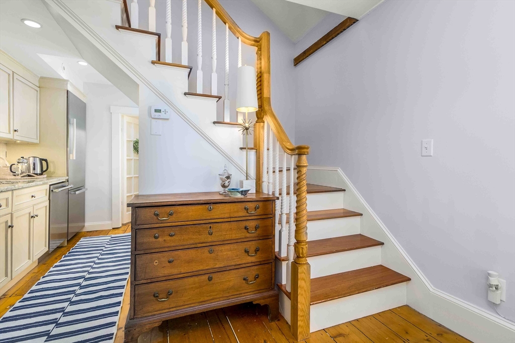 Dennis, Massachusetts 02639, United States, 4 Bedrooms Bedrooms, ,4 BathroomsBathrooms,Residential,Active,140903