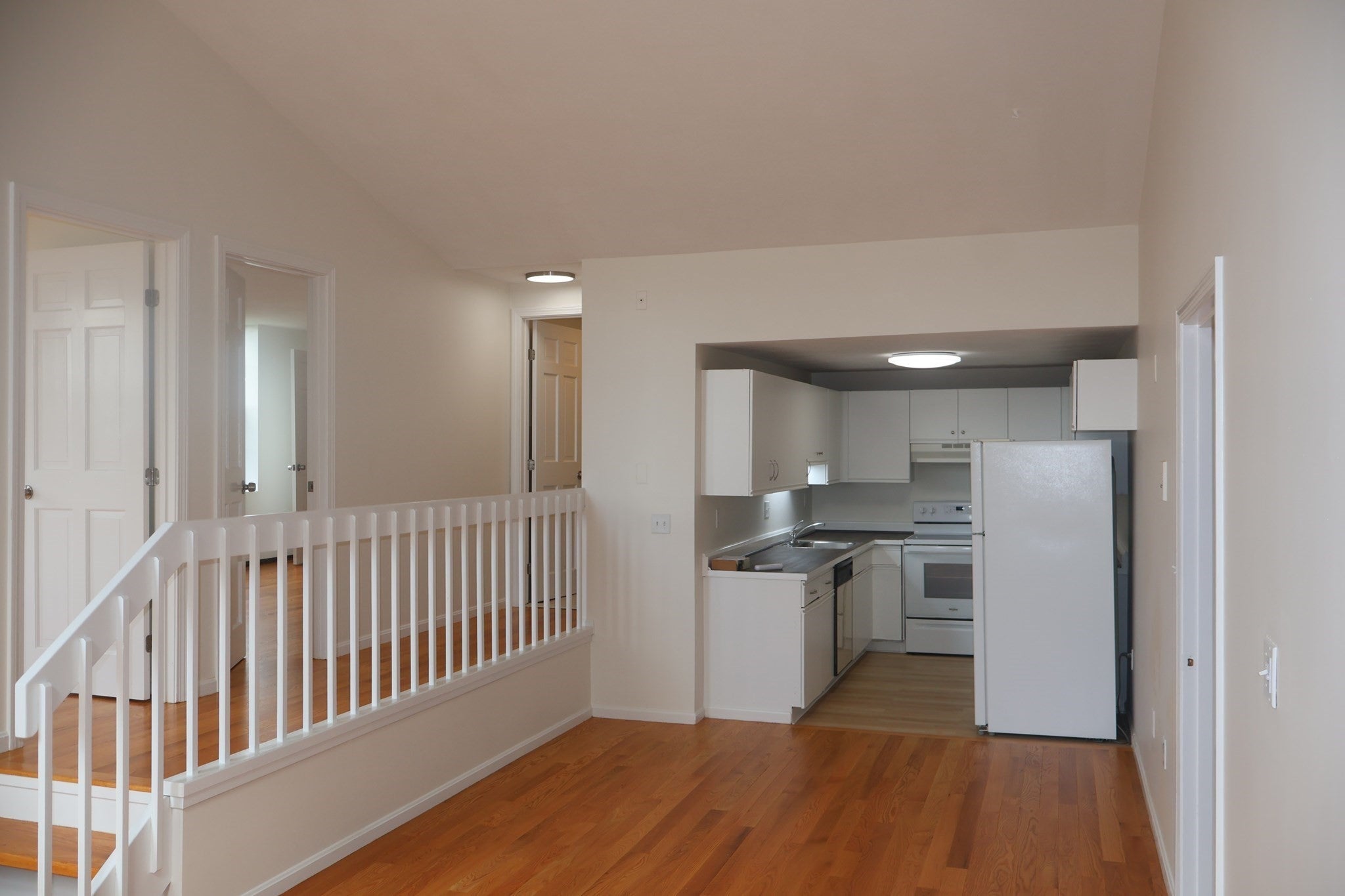 663 Boston St #10, Lynn, MA Photo #2