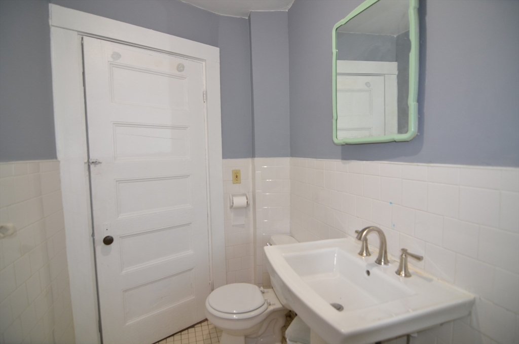 4 Pearl St #2, Somerville, MA Photo #5