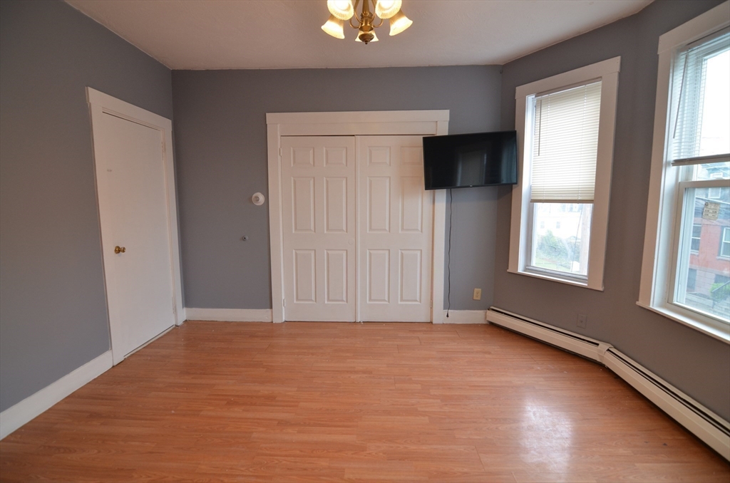 4 Pearl St #2, Somerville, MA Photo #3