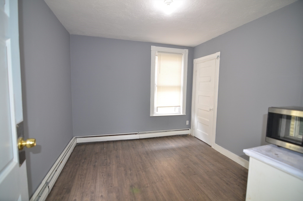 4 Pearl St #2, Somerville, MA Photo #11