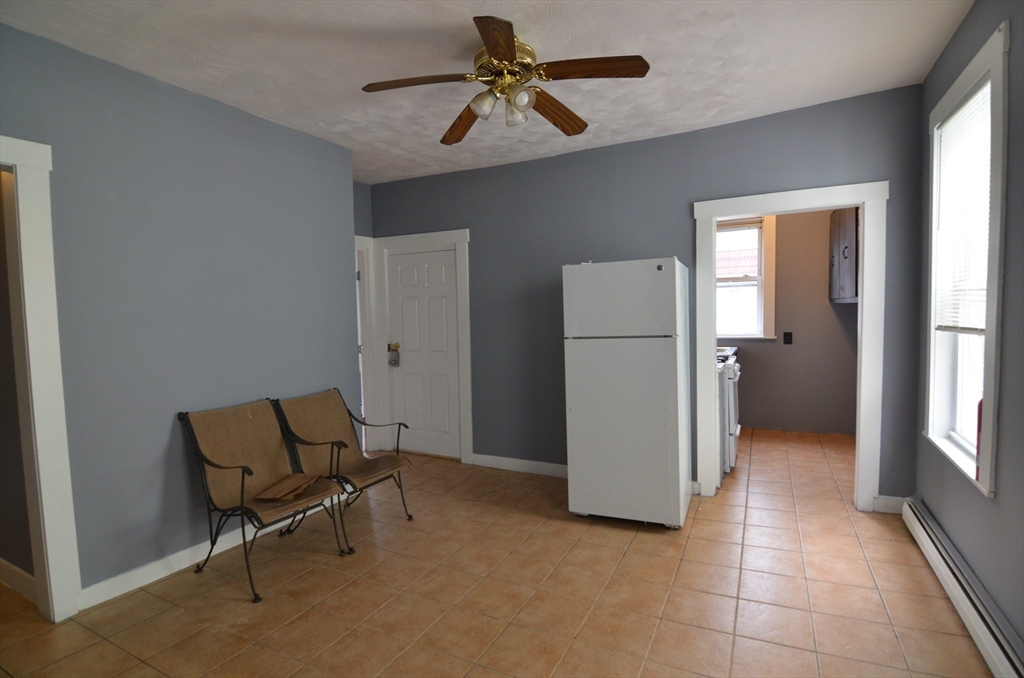 4 Pearl St #2, Somerville, MA Photo #2