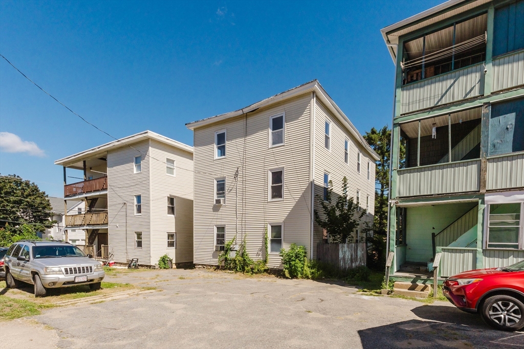 37 River Street