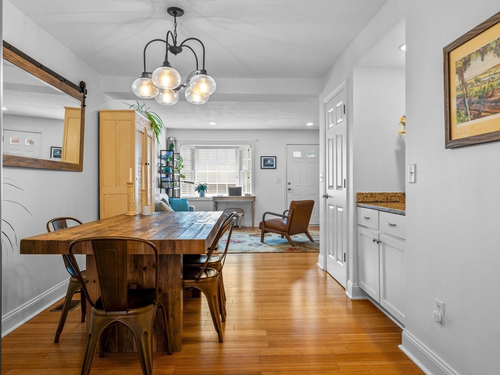 40 Brattle Street 14