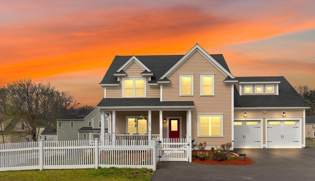 4 Curley Cir