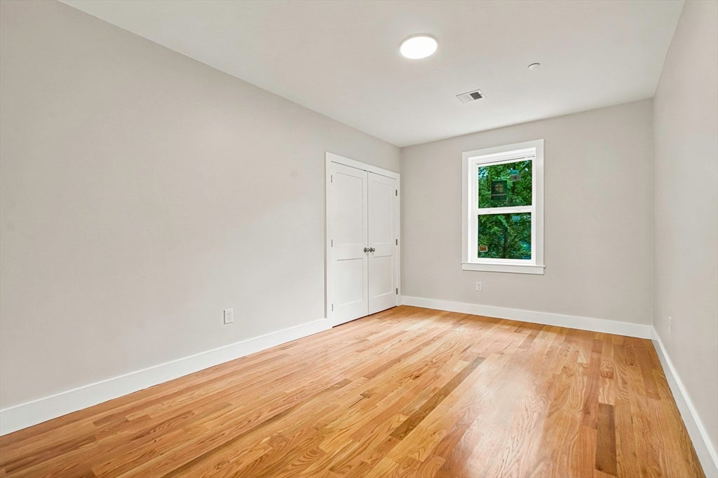 4 Mayhew St #B, Framingham, MA, 4 Mayhew St #B, Framingham, MA Photo #10