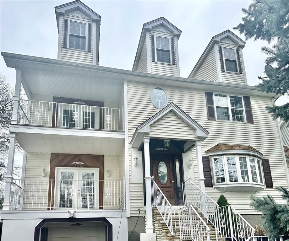 33 Lakeside