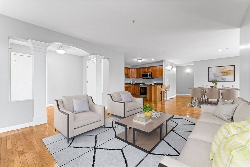101 Regency Lane 101