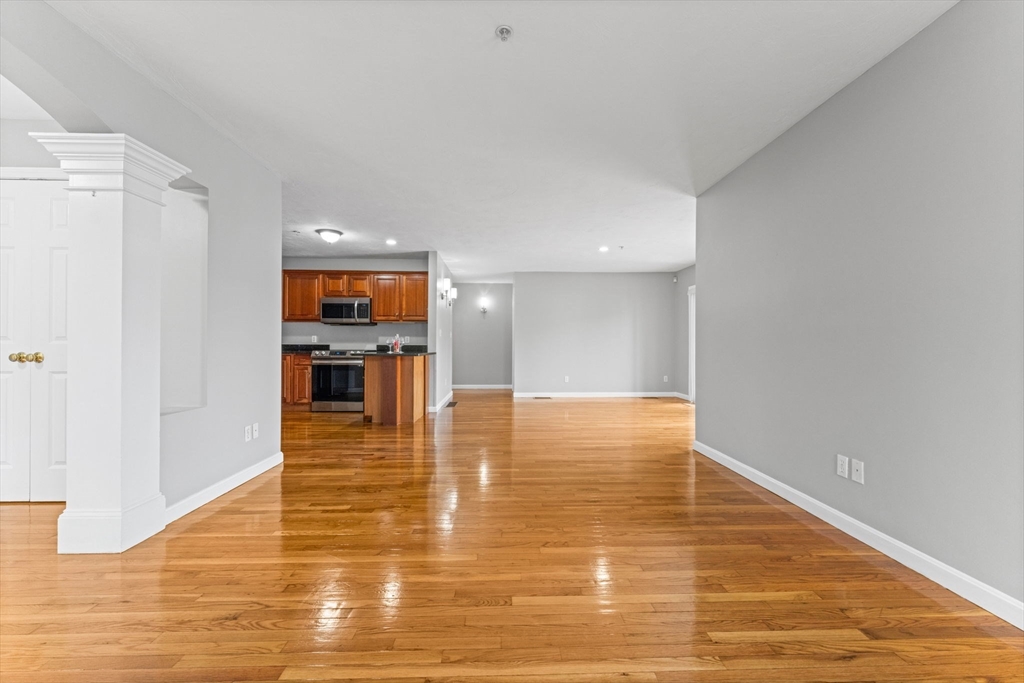 101 Regency Lane 101
