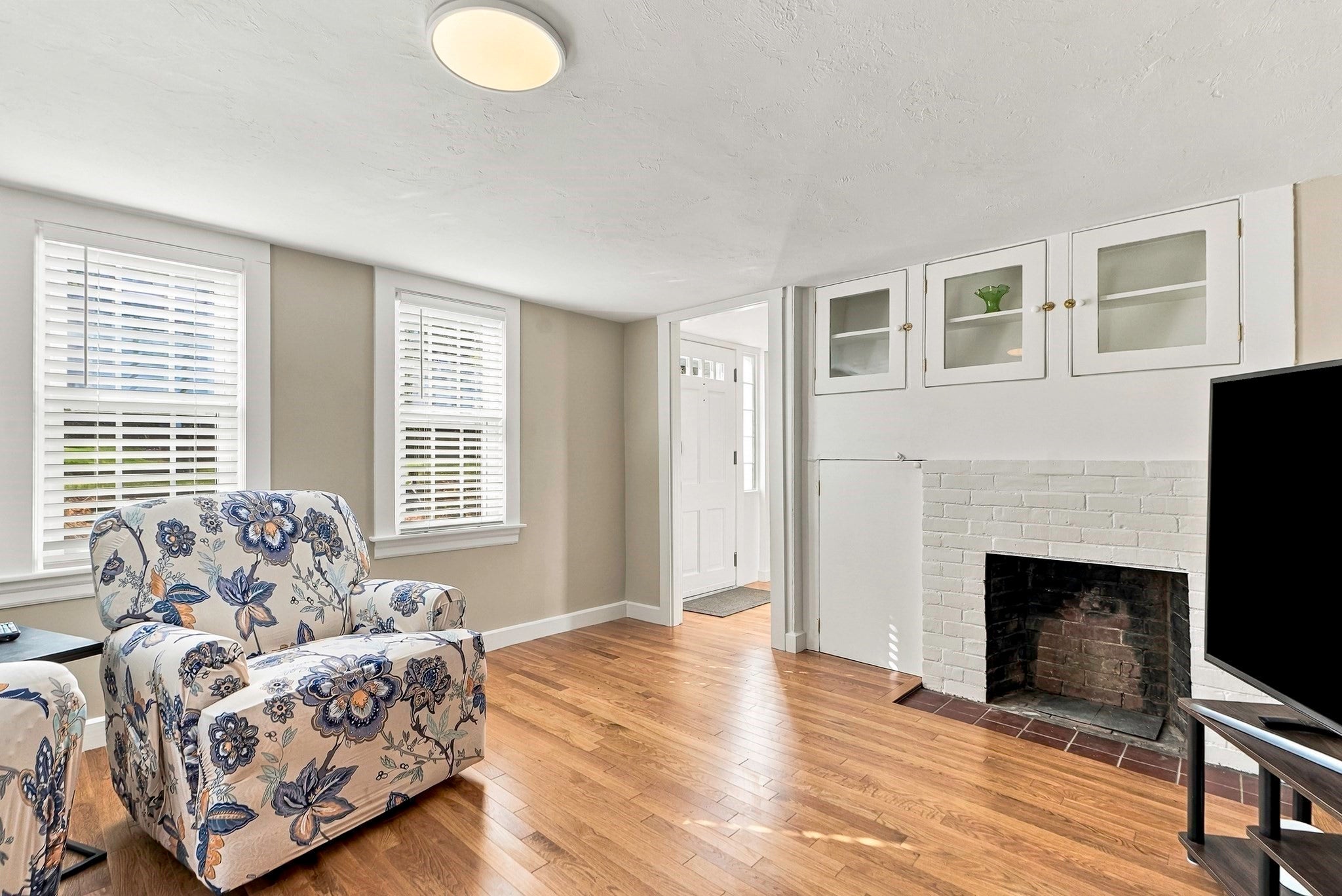 164 Central St, Auburn, MA Photo #15