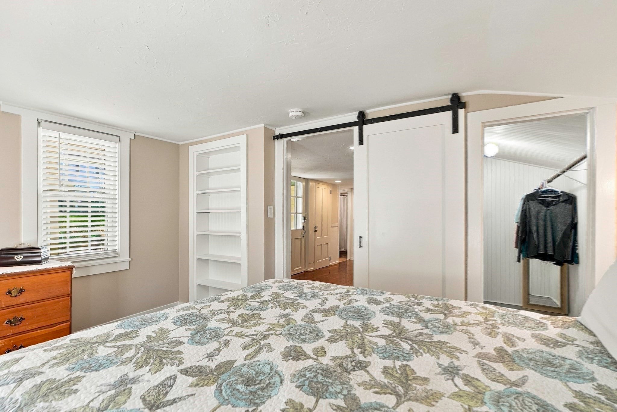 164 Central St, Auburn, MA Photo #29