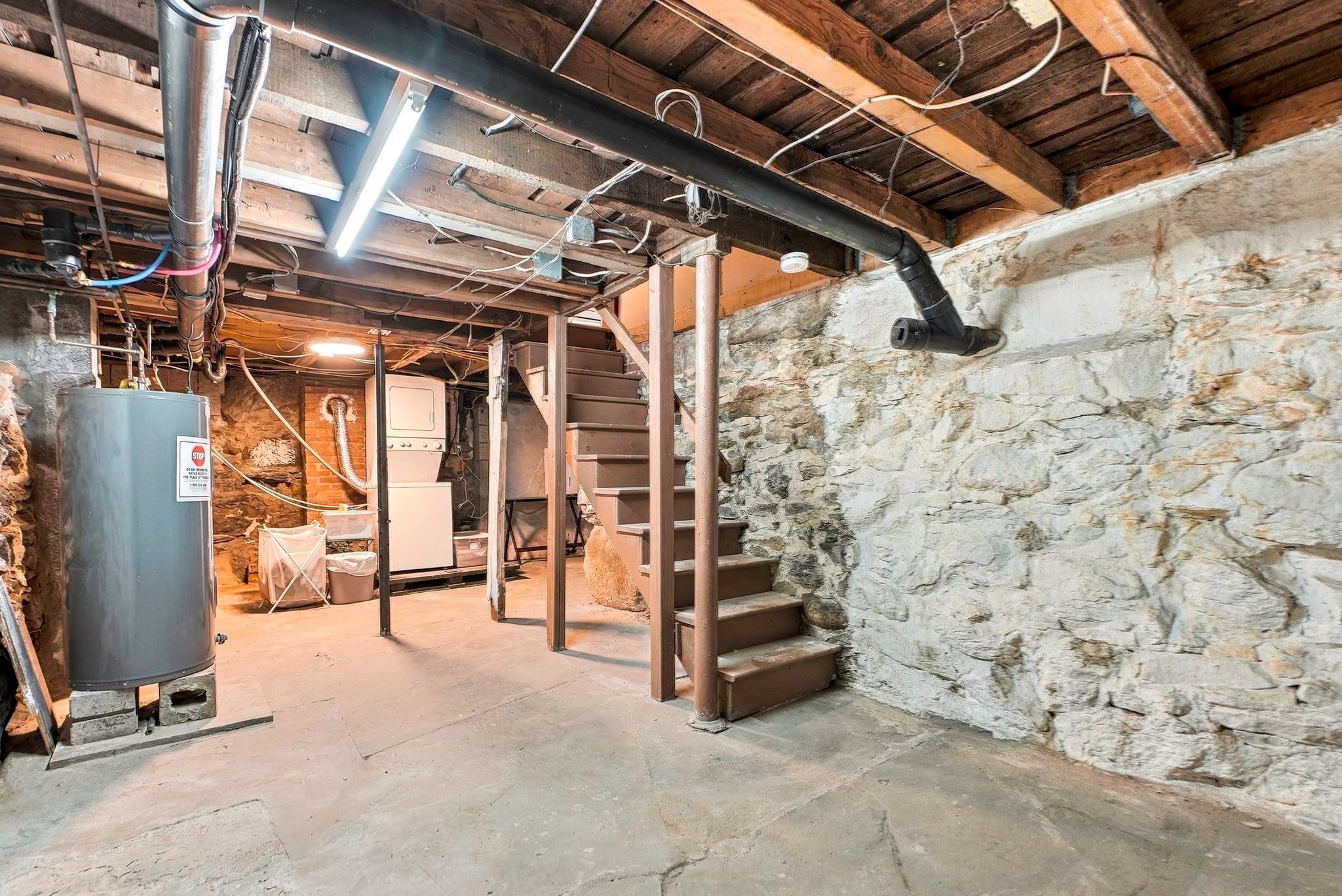 164 Central St, Auburn, MA Photo #39