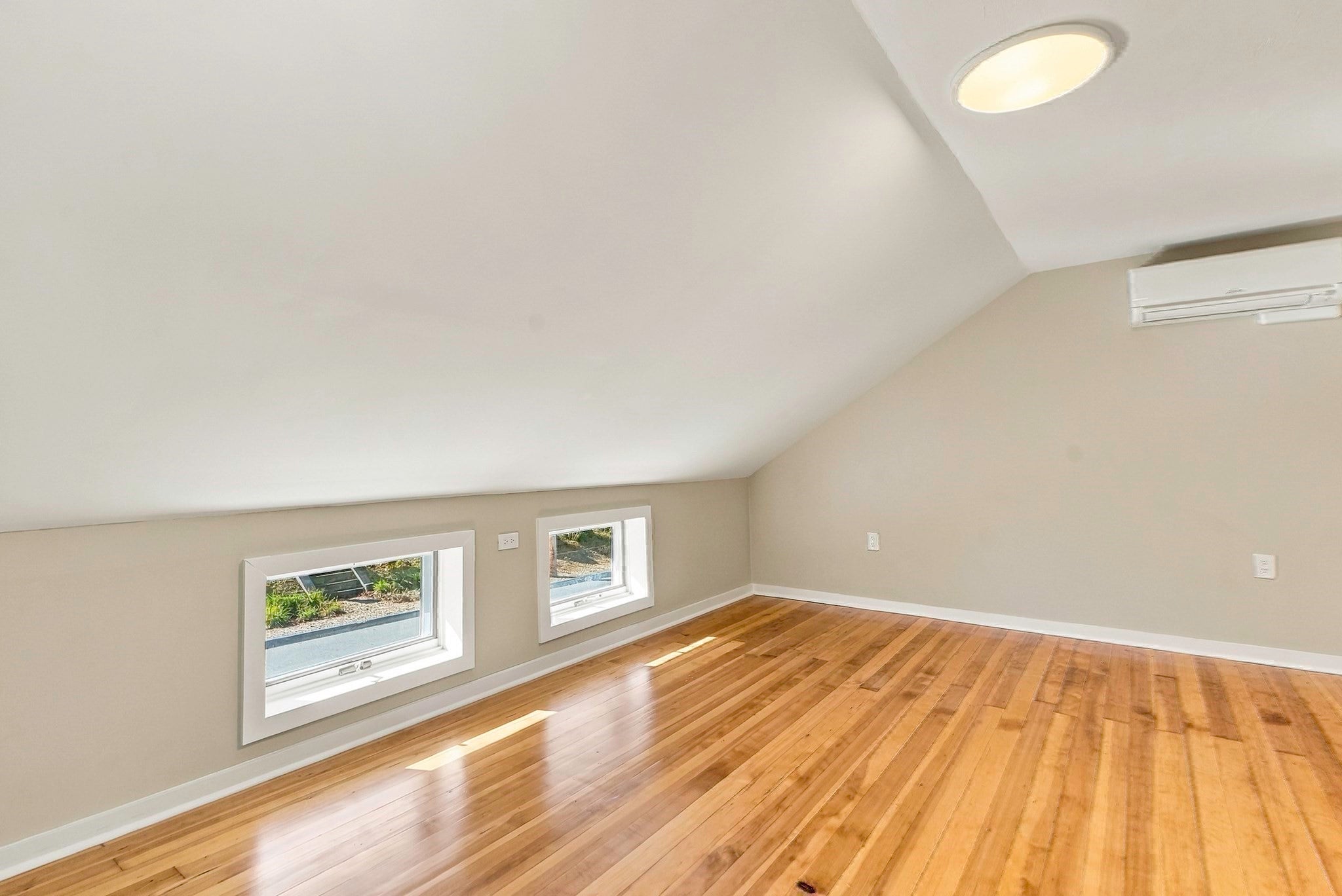 164 Central St, Auburn, MA Photo #38