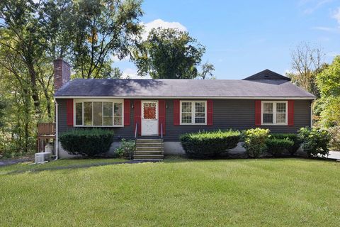 Photo of 40 Union St, Blackstone, MA 01504 (MLS # 73439895)