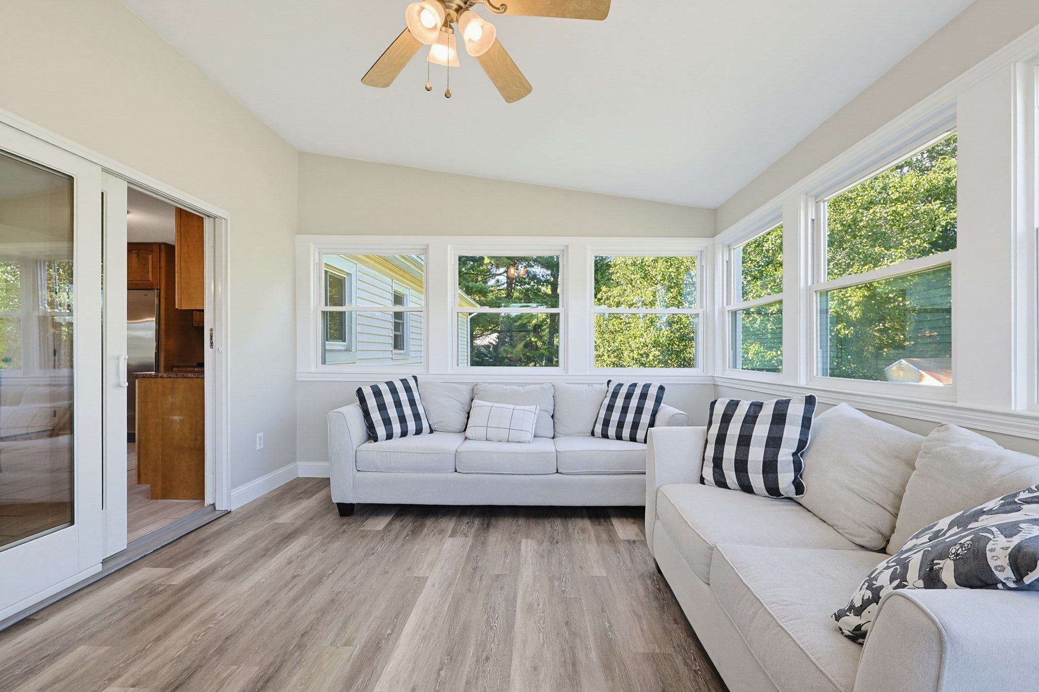 1 Garrison Dr, Plainville, MA, 1 Garrison Dr, Plainville, MA Photo #16