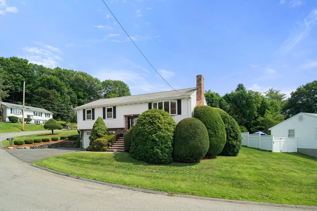 31 Phillips Cir, Waltham, MA, 31 Phillips Cir, Waltham, MA Photo #6