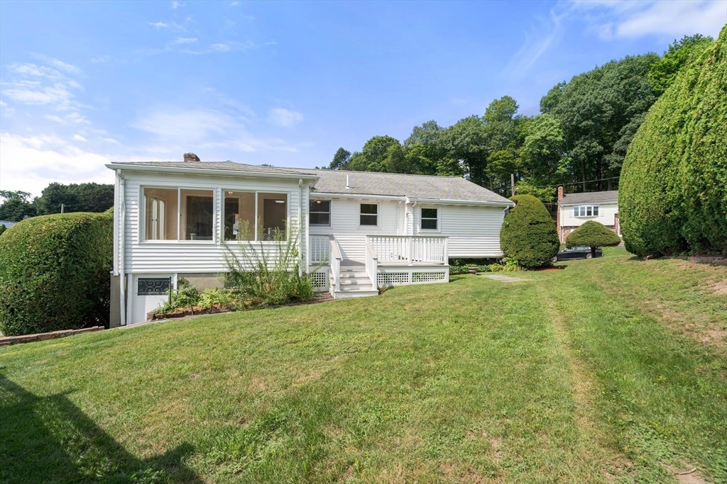 31 Phillips Cir, Waltham, MA, 31 Phillips Cir, Waltham, MA Photo #3