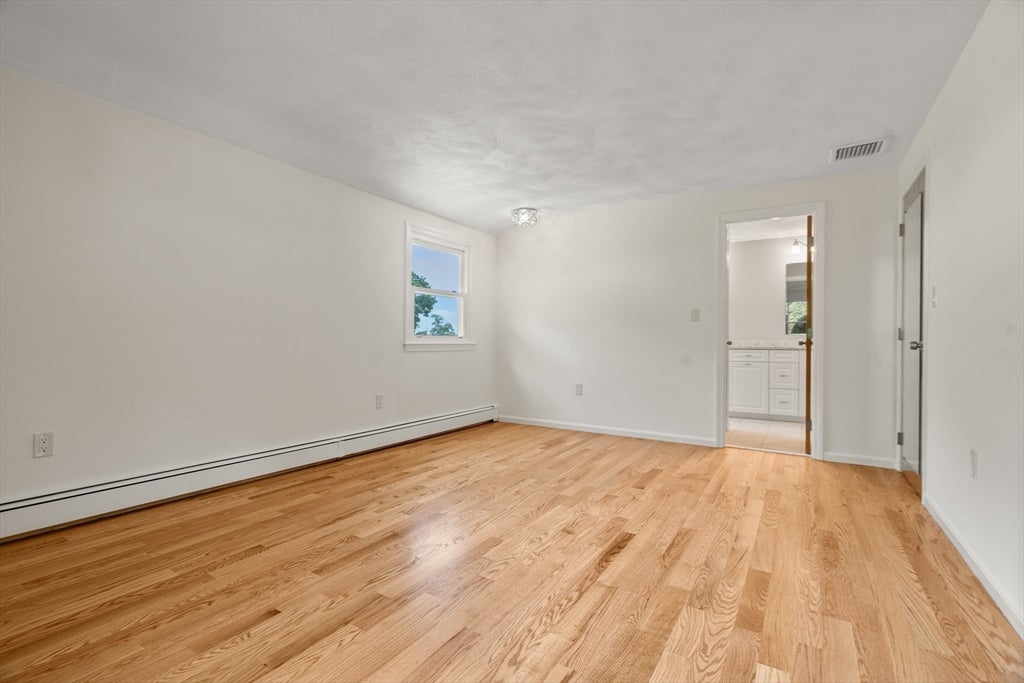 31 Phillips Cir, Waltham, MA, 31 Phillips Cir, Waltham, MA Photo #23