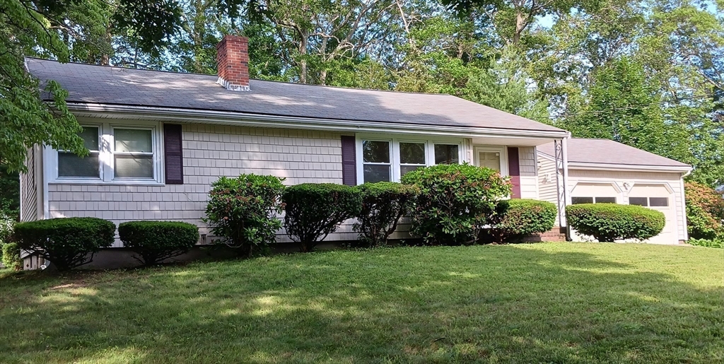 11 Harris St