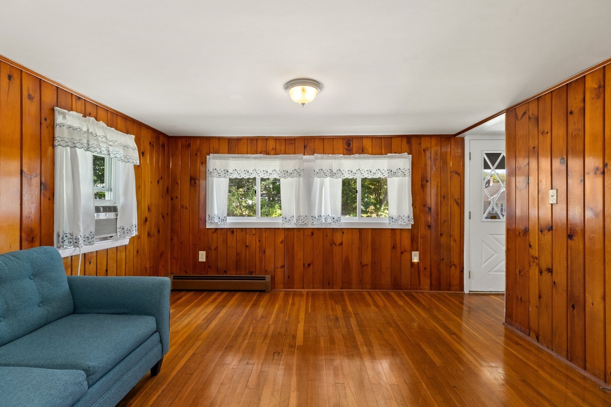 316 Emery St, Dracut, MA, 316 Emery St, Dracut, MA Photo #21