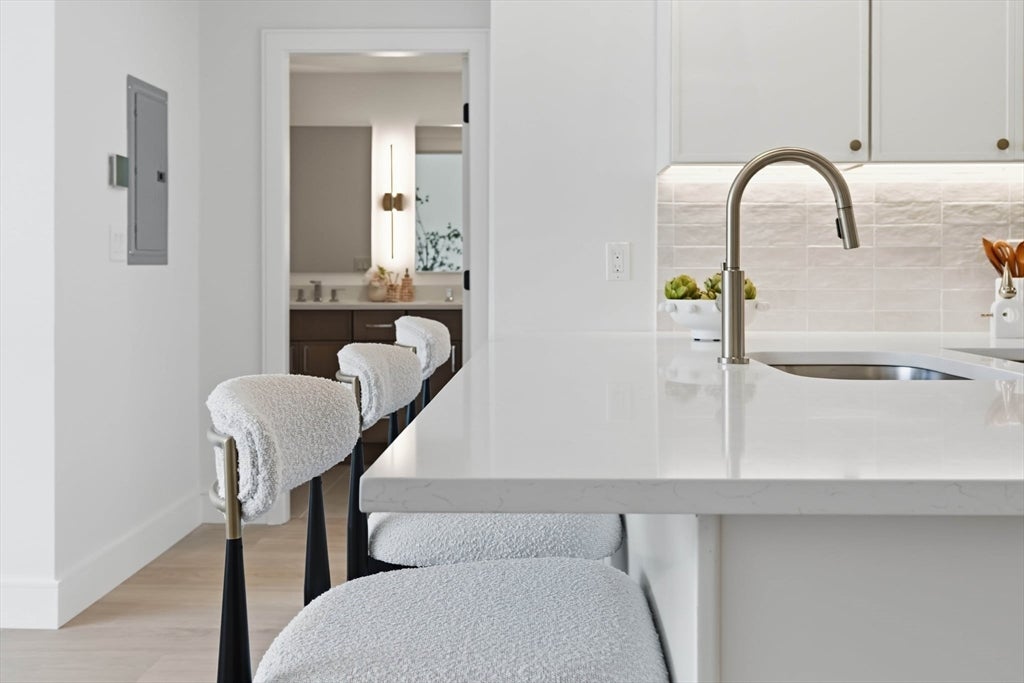 28 Geneva St #202, Boston, MA Photo #11