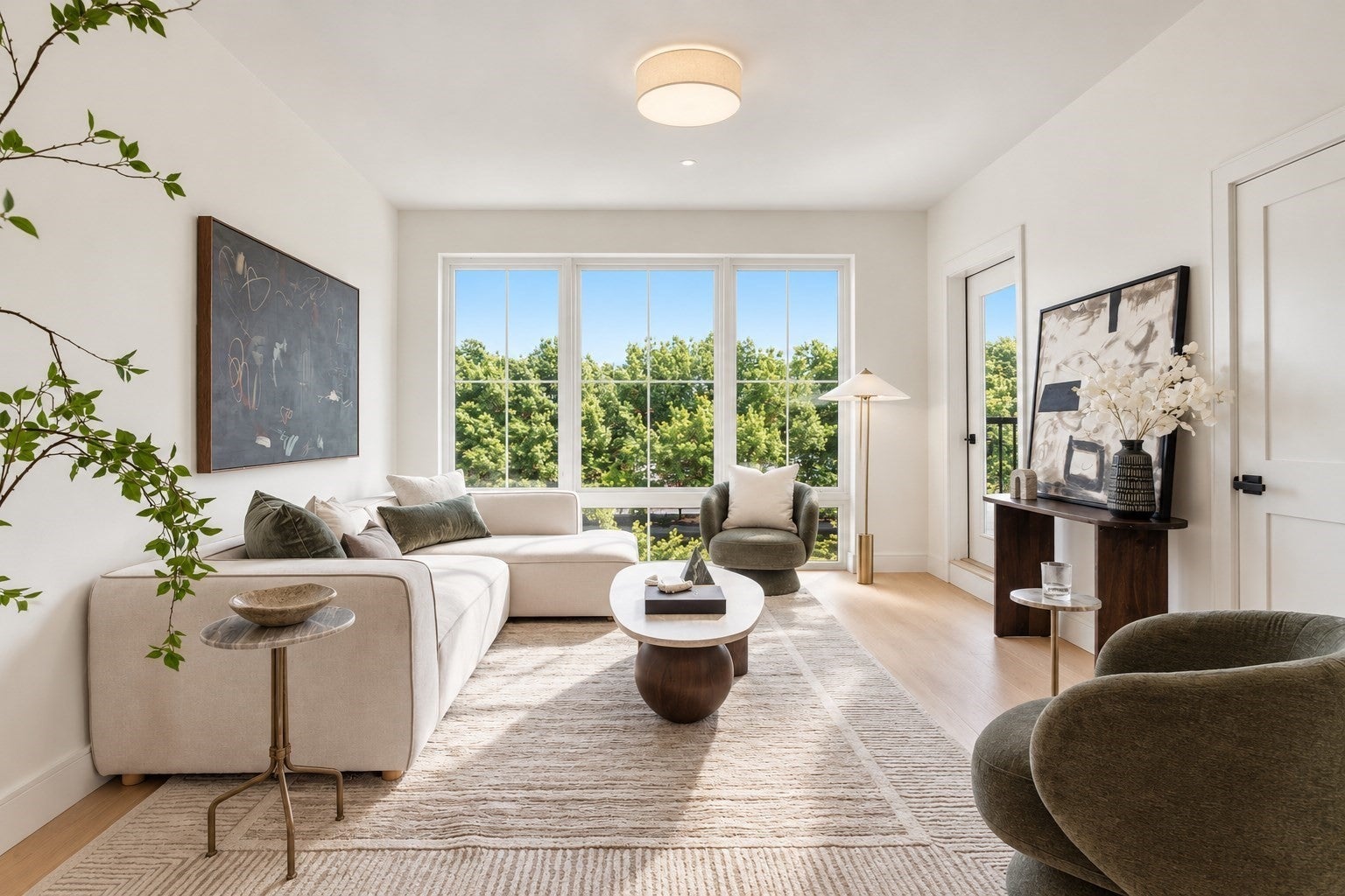 28 Geneva St #202, Boston, MA Photo #2
