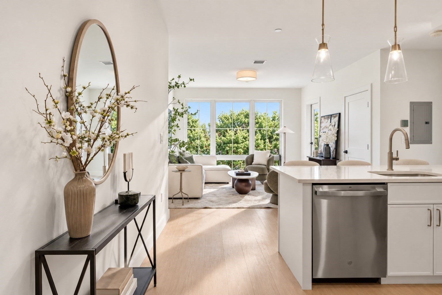 28 Geneva St #202, Boston, MA Photo #4