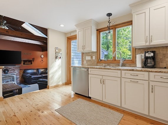 209 Highland St, Stoughton, MA, 209 Highland St, Stoughton, MA Photo #8