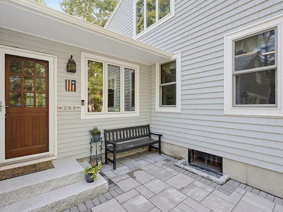 209 Highland St, Stoughton, MA, 209 Highland St, Stoughton, MA Photo #4