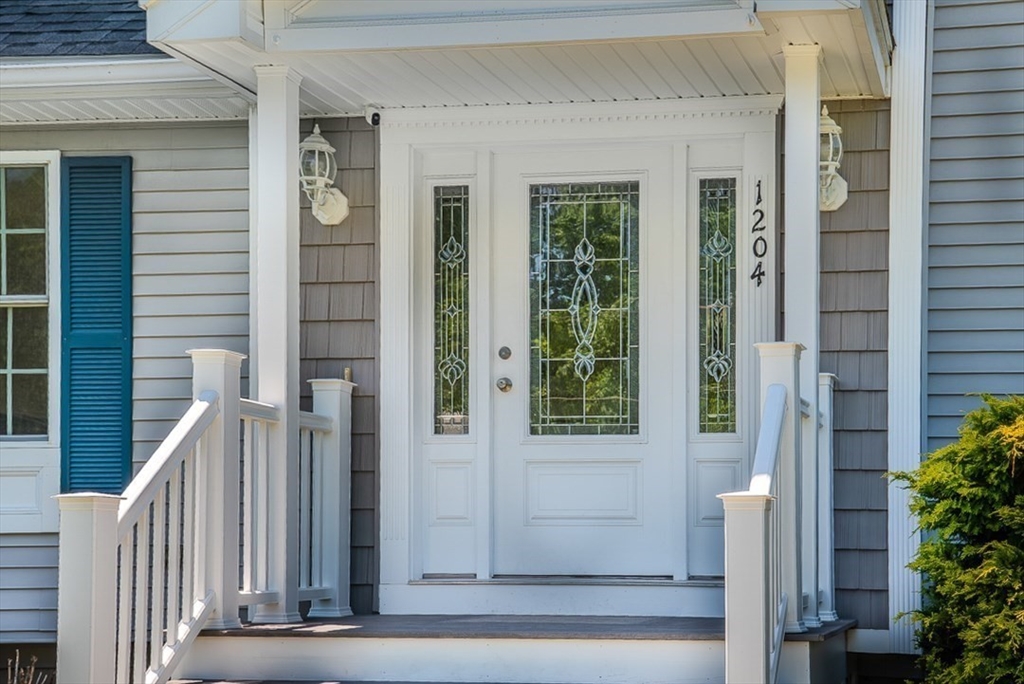 1204 Main Street