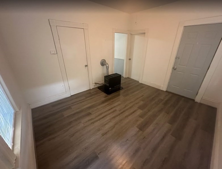 104 Rodney St 1