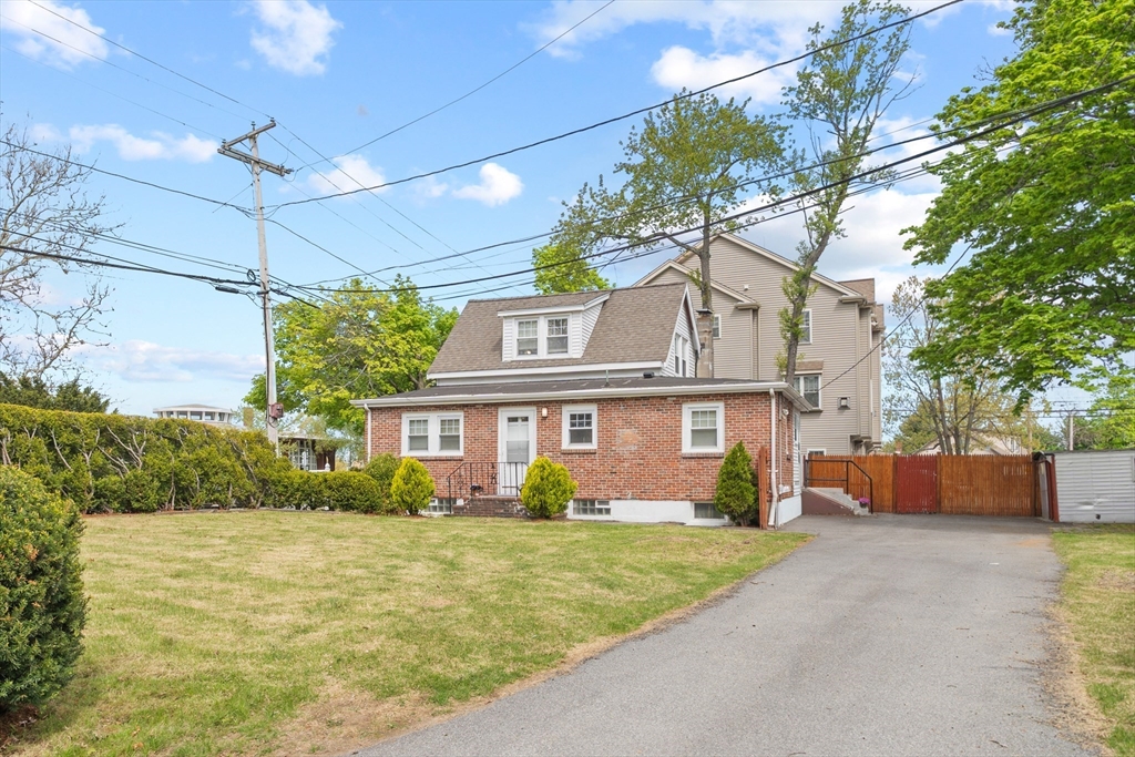 14 Palmer St, Quincy, MA Photo #2