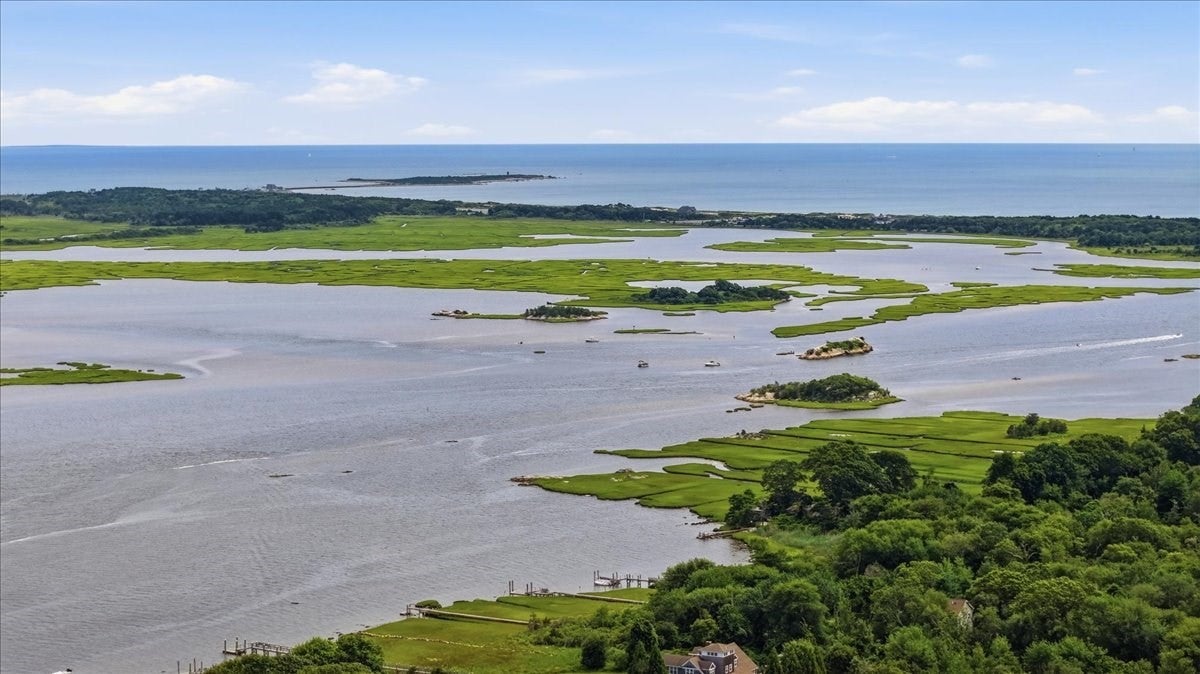 1746E Drift Rd, Westport, MA, 1746E Drift Rd, Westport, MA Photo #11