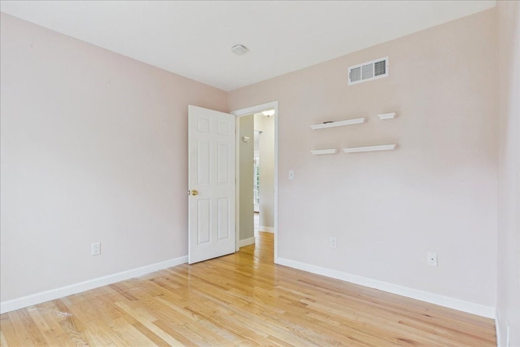444 Lunns Way, Plymouth, MA, 444 Lunns Way, Plymouth, MA Photo #17
