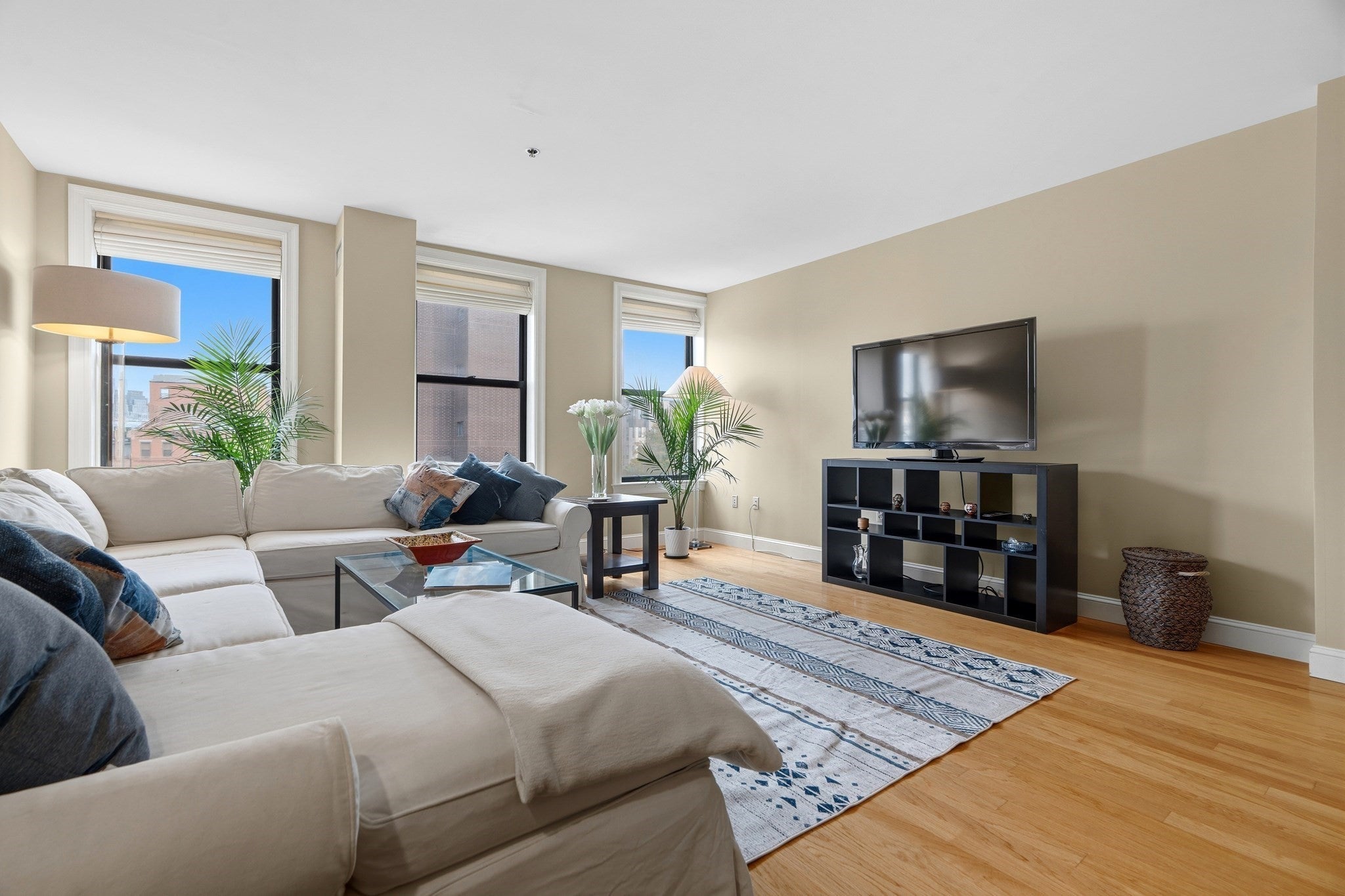 1723 Washington St 410