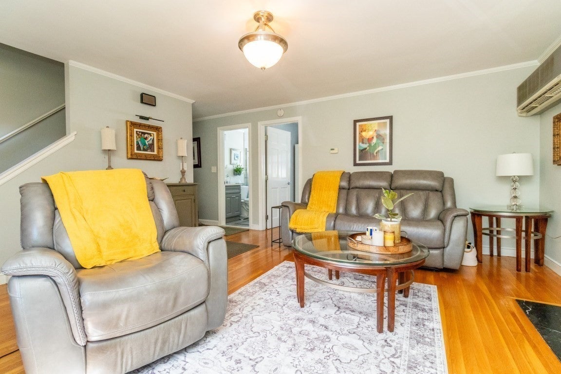 35 Rosaria St, Boston, MA, 35 Rosaria St, Boston, MA Photo #5
