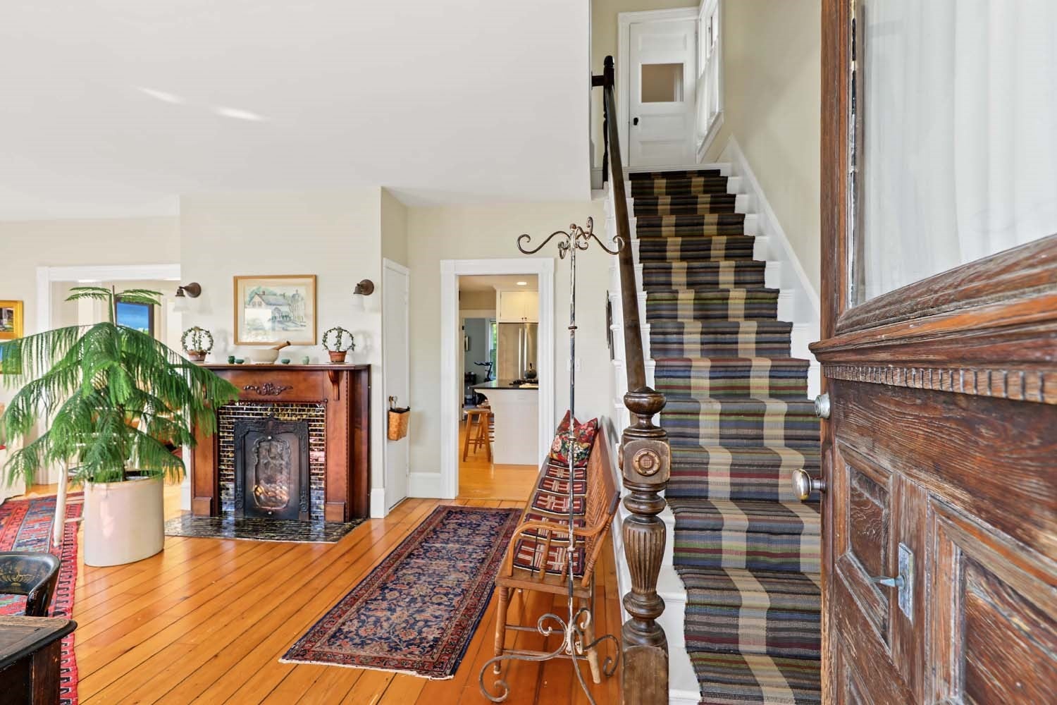 56 Lawton Ave