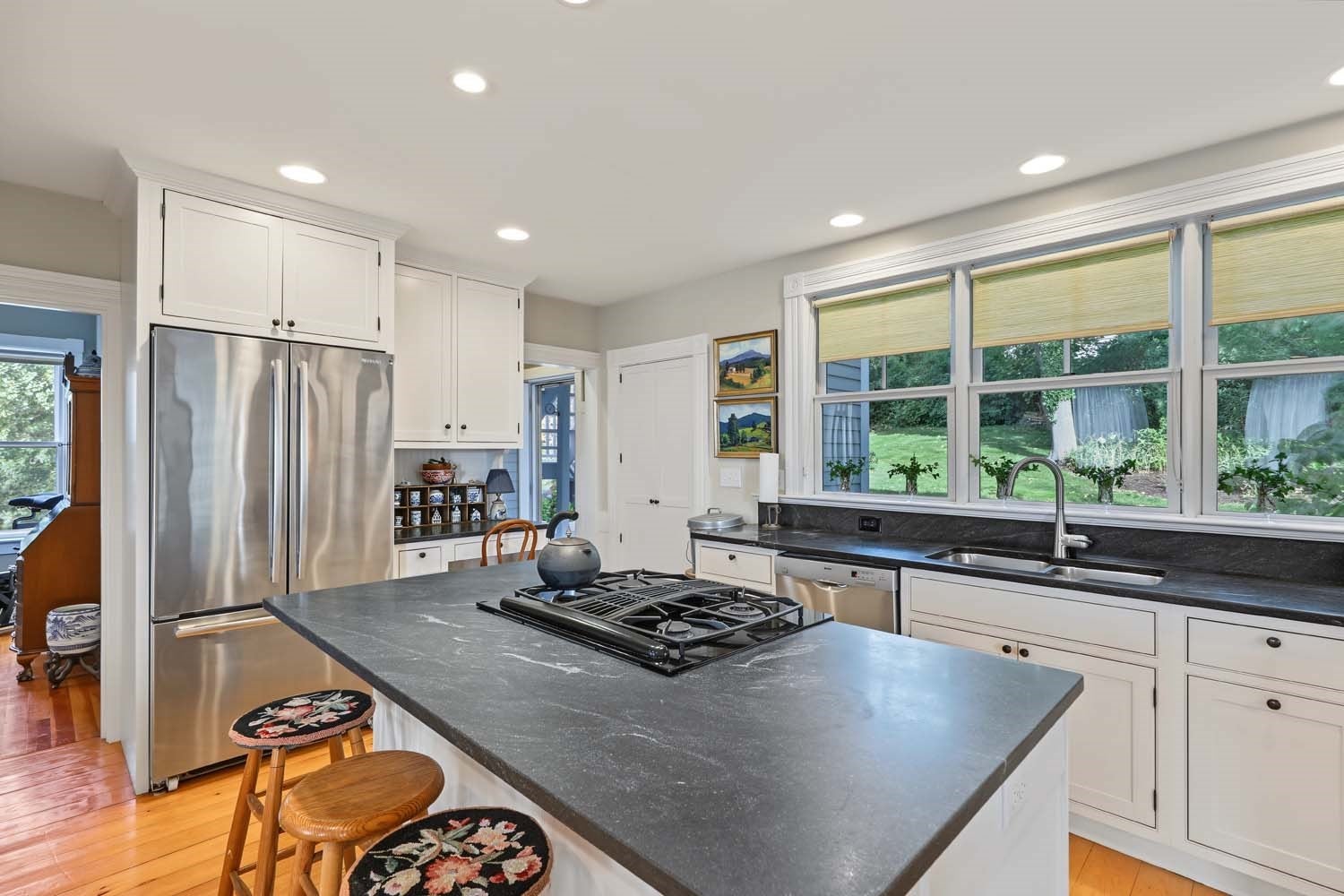 56 Lawton Ave, Tiverton, RI, 56 Lawton Ave, Tiverton, RI Photo #13